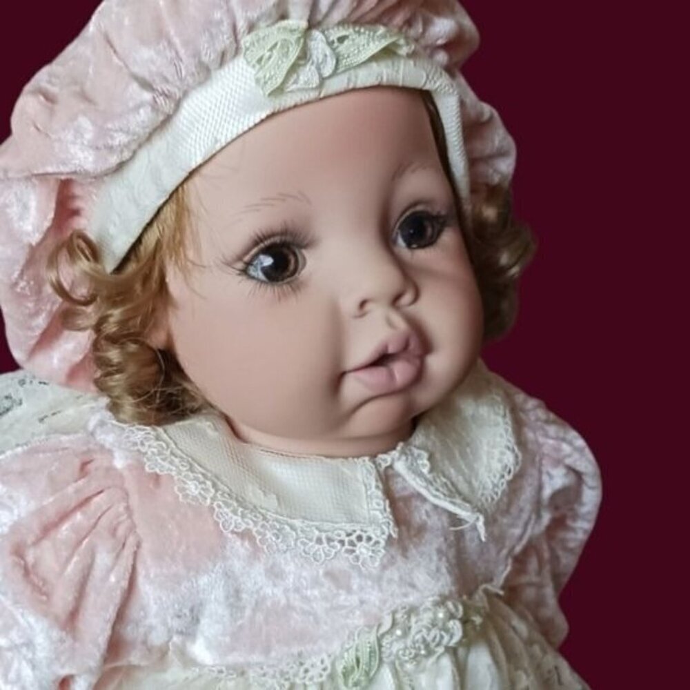 Vintage vinyl doll pink and white "14" - Picture 8 of 12